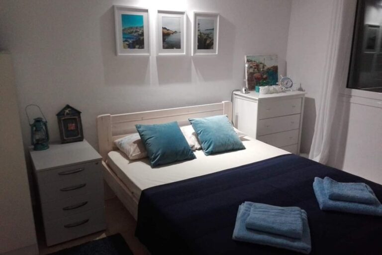 Wakacje w Porto Rafti w greckim stylu – nocleg w polskim domu